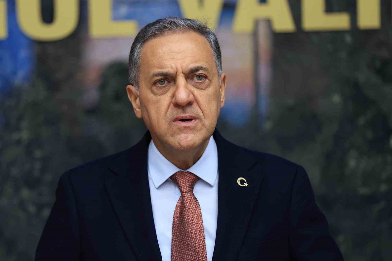 BİNGÖL VALİSİ AHMET HAMDİ USTA, KENTTE SUÇ ORANLARINDA ÖNEMLİ DÜŞÜŞLER YAŞANDIĞINI...