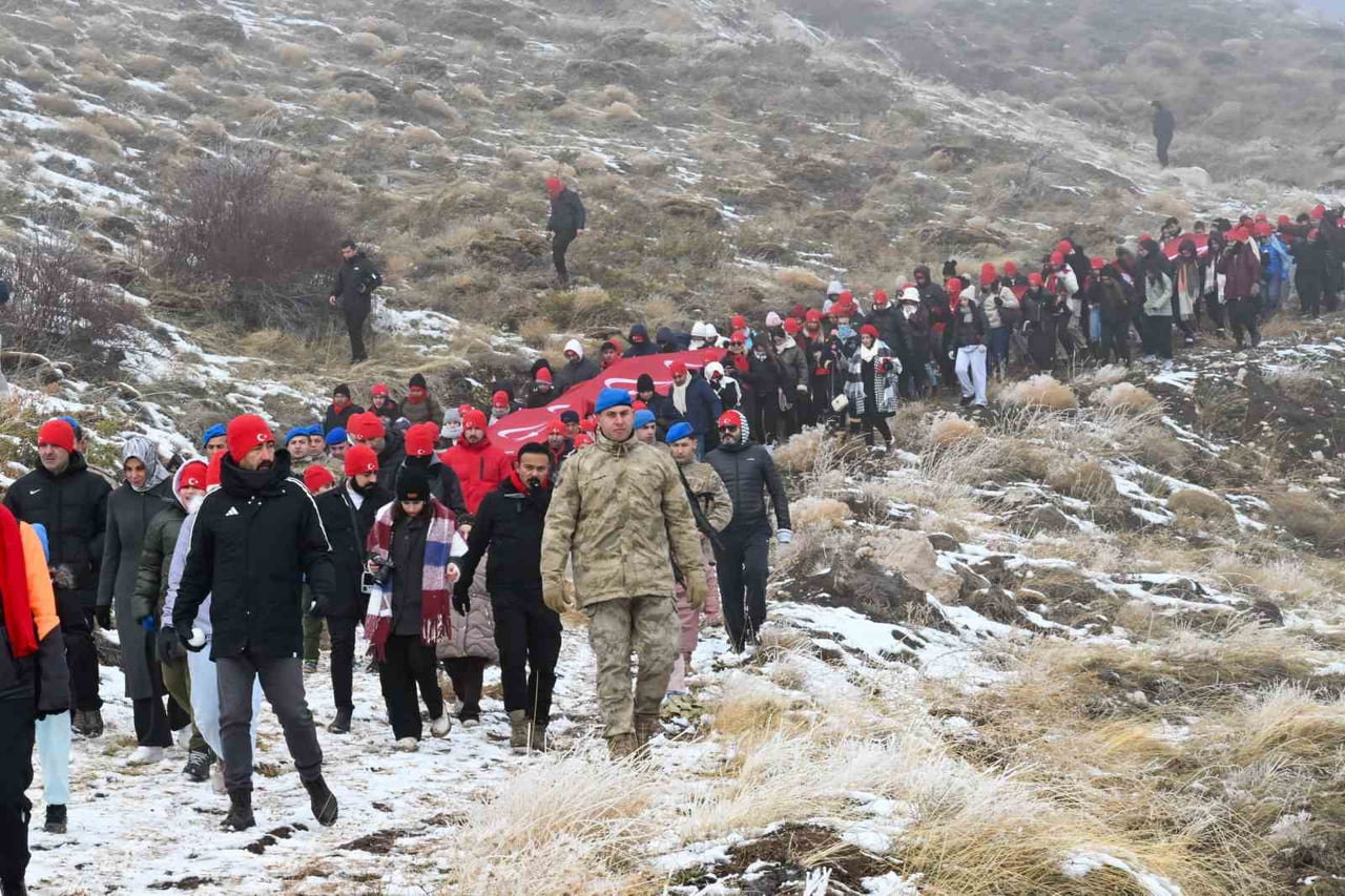 BİRİNCİ DÜNYA SAVAŞI’NDA RUS İŞGALİ ALTINDAKİ TOPRAKLARI KURTARMAK İÇİN BAŞLATILAN SARIKAMIŞ...