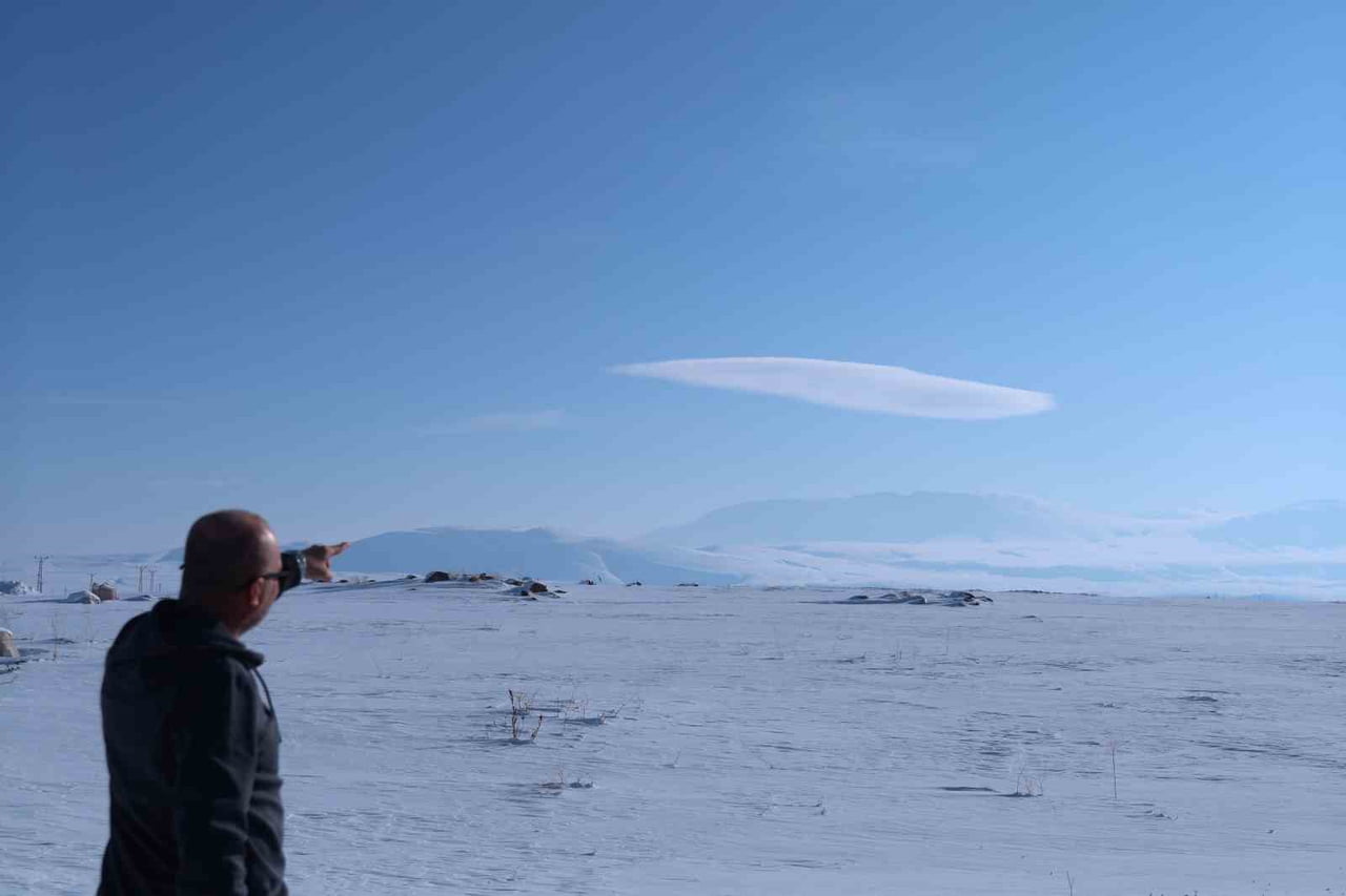 BİTLİS’İN AHLAT, GÜROYMAK VE TATVAN İLÇESİ SINIRLARINDA BULUNAN NEMRUT KALDERASI ÜZERİNDE OLUŞAN...