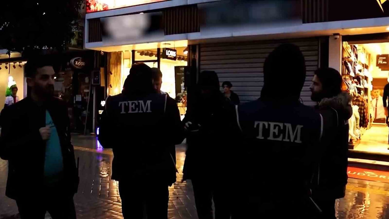 BOLU’DA POLİS VE JANDARMA EKİPLERİNCE SON BİR HAFTADA GERÇEKLEŞTİRİLEN HUZUR VE GÜVEN...