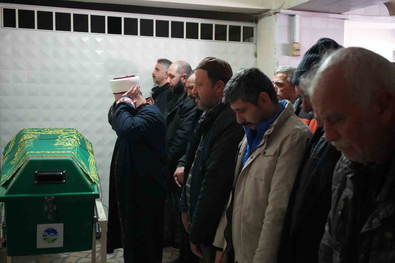 BULGARİSTAN'IN KAPİTAN ANDREEVO SINIR KAPISI'NDA MEYDANA GELEN FECİ KAZADA HAYATINI KAYBEDEN 66...