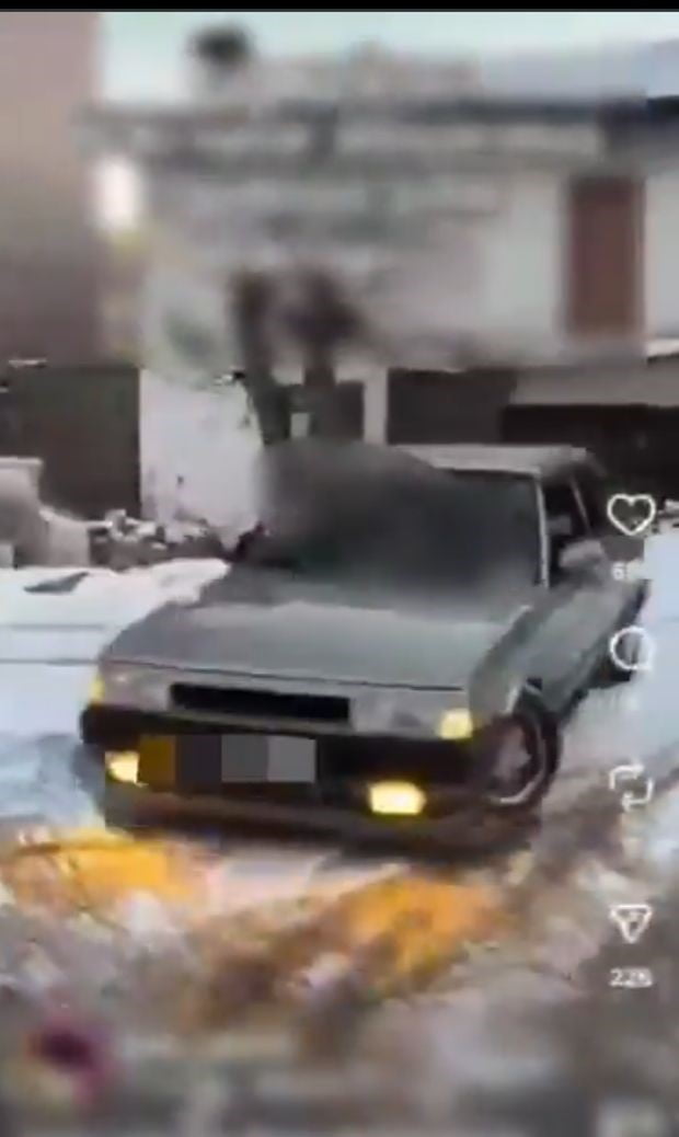 BURSA'DA JANDARMA EKİPLERİNCE YÜRÜTÜLEN SANAL DEVRİYE FAALİYETLERİNDE DRİFT YAPTIĞI TESPİT EDİLEN...