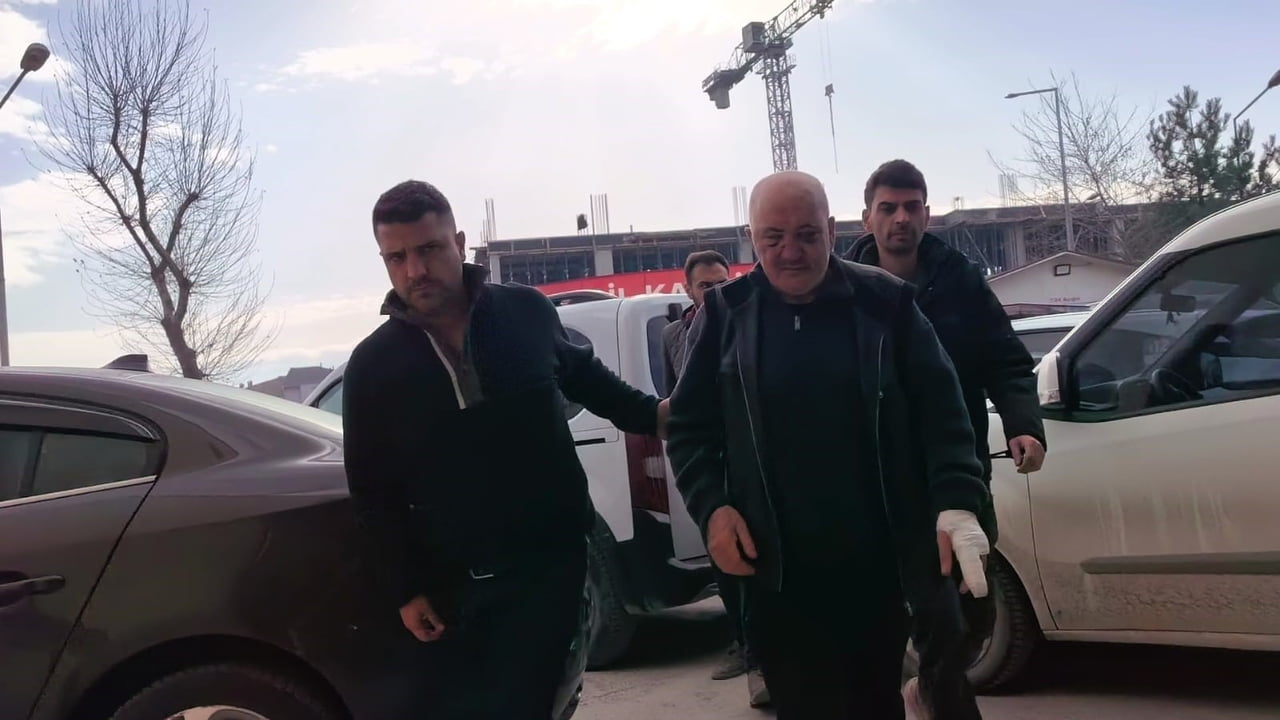 BURSA'NIN İNEGÖL İLÇESİNDE MEYDANA GELEN KAVGADA KAYIN BİRADERİNİ BACAĞINDAN TABANCAYLA VURARAK...