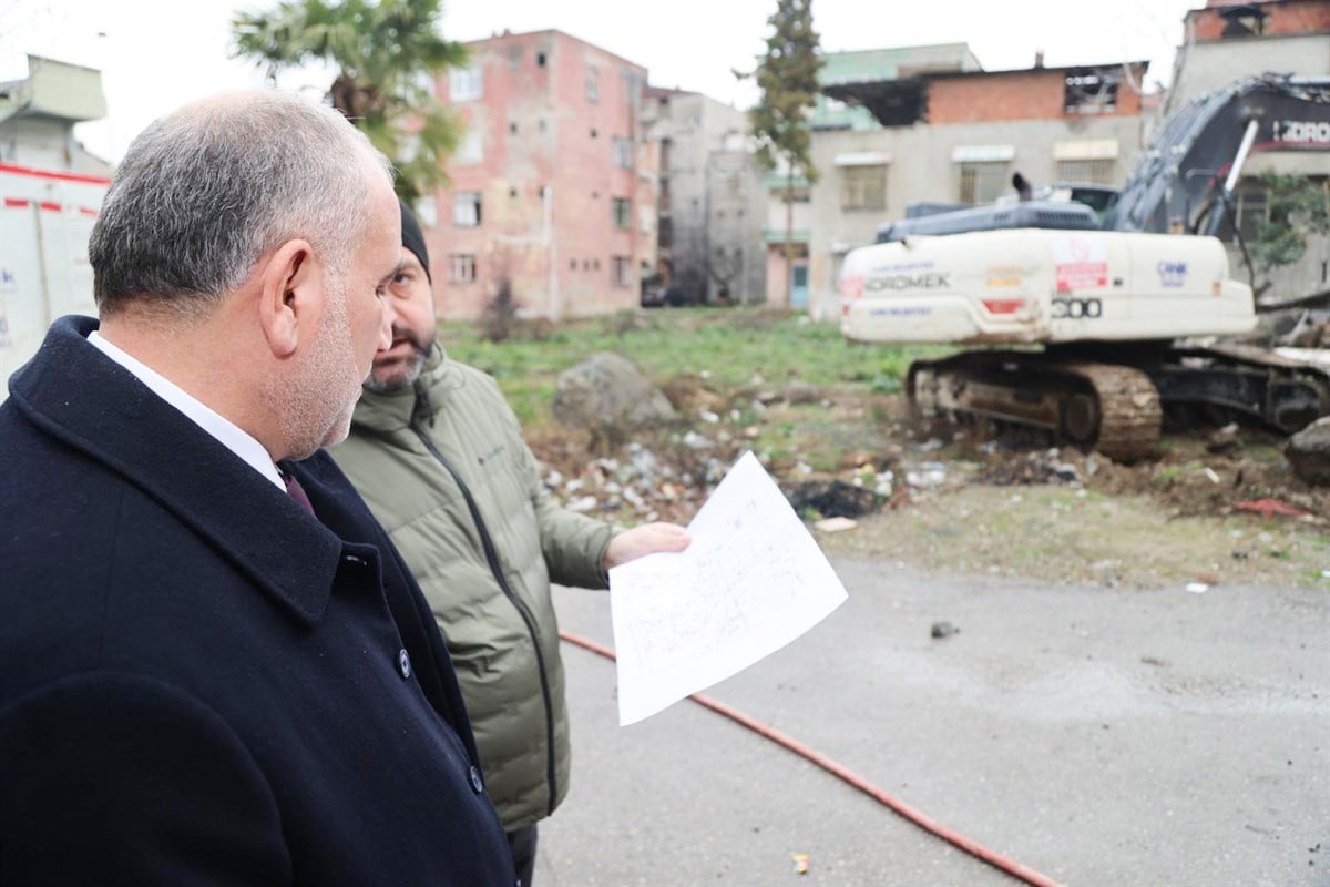CANİK BELEDİYE BAŞKANI İBRAHİM SANDIKÇI, KENTSEL DÖNÜŞÜMLE VATANDAŞLARI GÜVENLİ YAŞAM ALANLARIYLA...