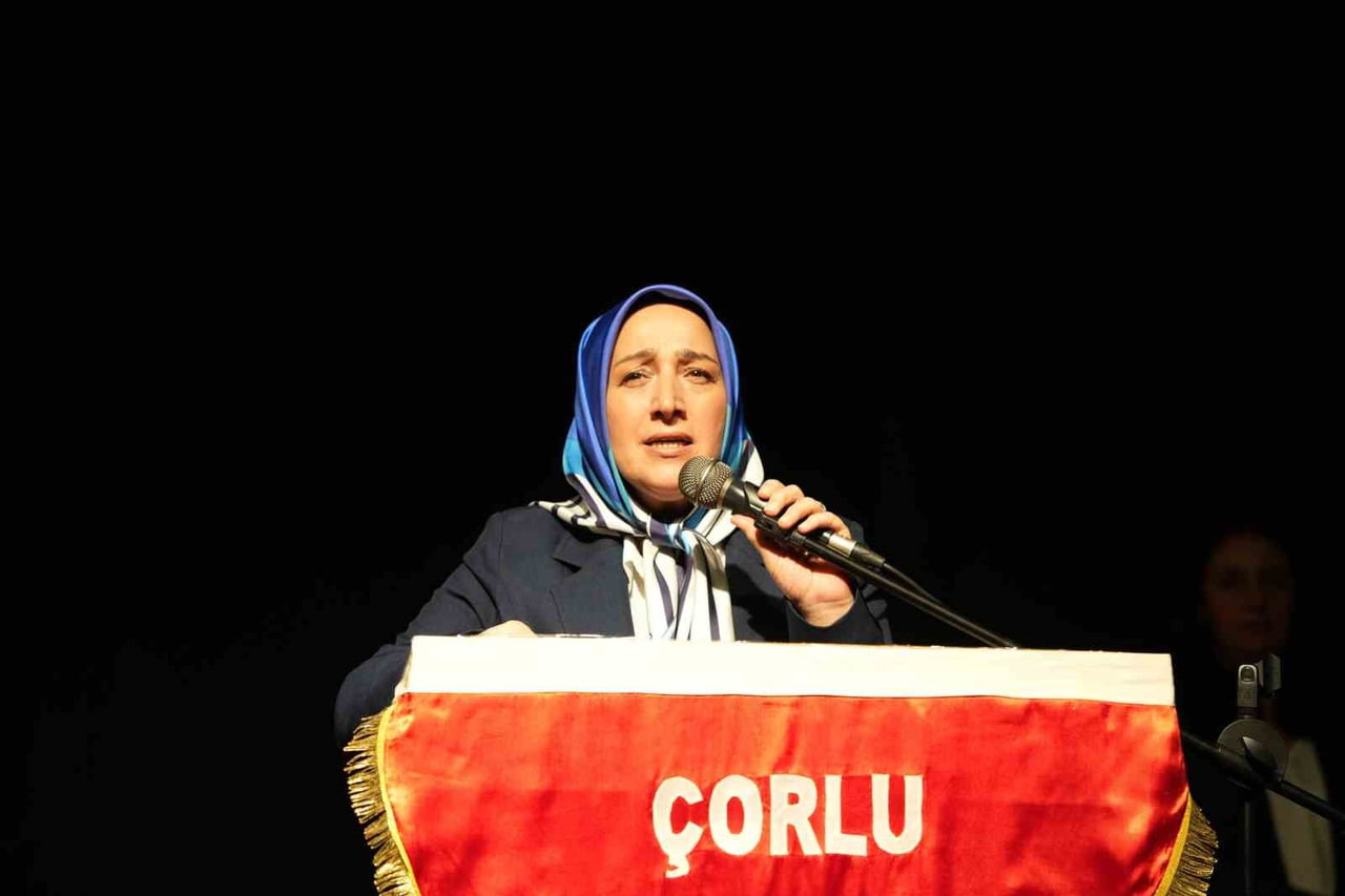 ÇORLU KAHVECİLER ESNAF ODASI'NIN GERÇEKLEŞTİRİLEN OLAĞAN GENEL KURULU'NDA MEVCUT BAŞKAN YILDIZ...