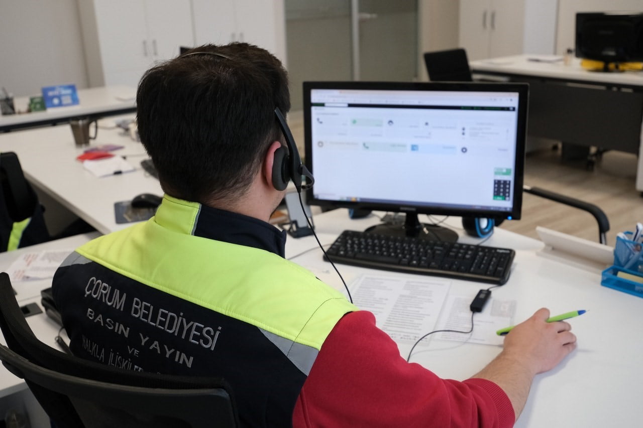 ÇORUM BELEDİYESİ BASIN YAYIN VE HALKLA İLİŞKİLER MÜDÜRLÜĞÜ BÜNYESİNDE KURULAN 153 ÇAĞRI MERKEZİ...