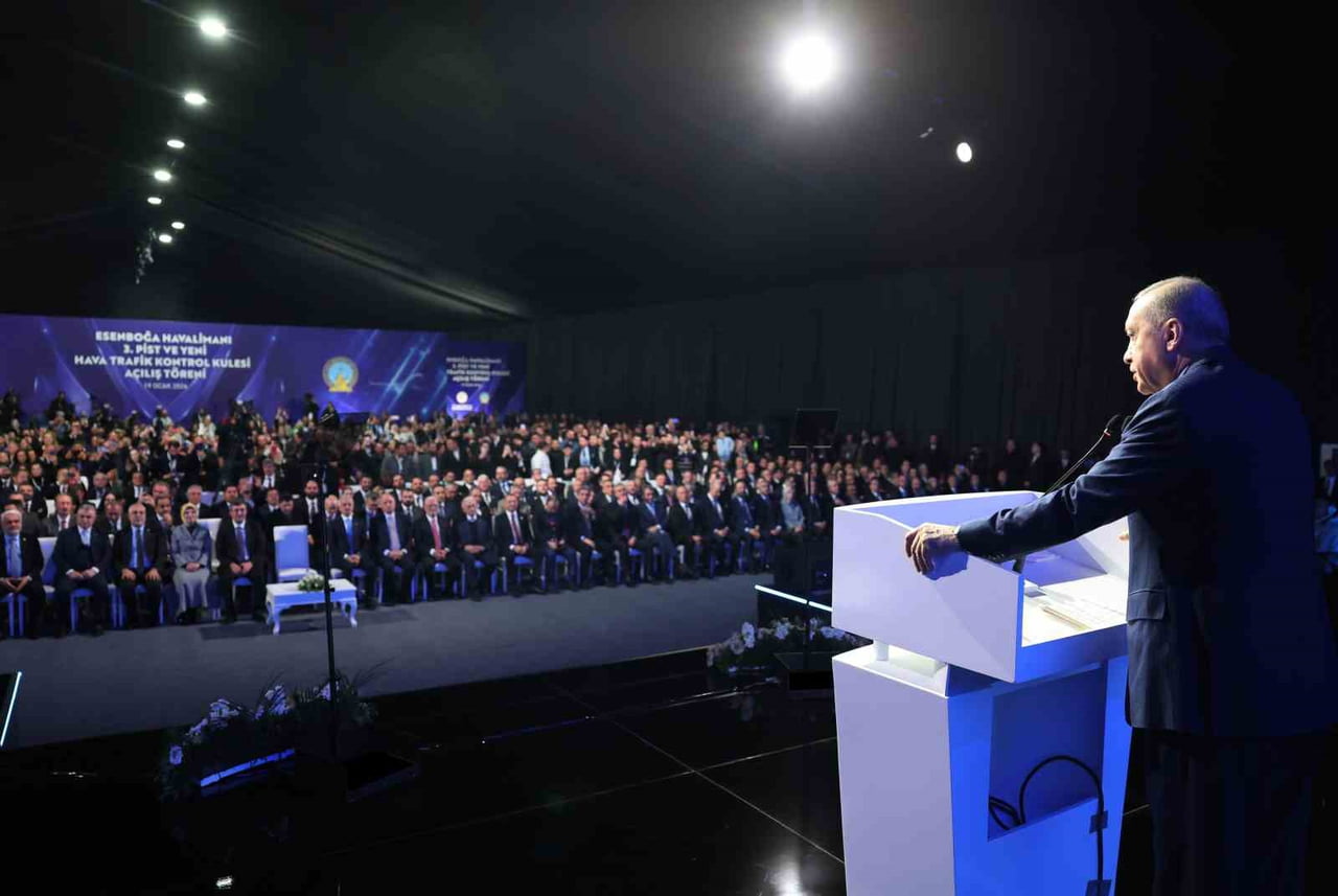 CUMHURBAŞKANI ERDOĞAN, ESENBOĞA HAVALİMANI 3'ÜNCÜ PİSTİNİN YENİ HAVA TRAFİK KONTROL KULESİ VE...