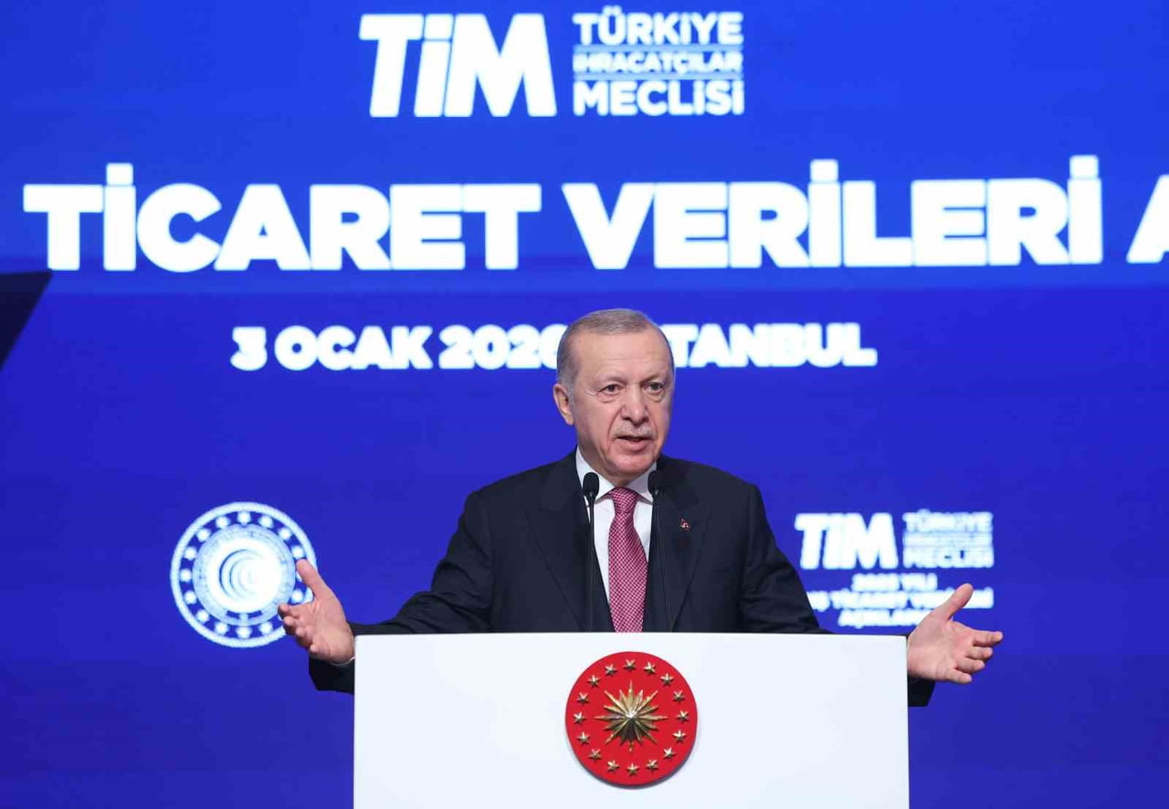 CUMHURBAŞKANI RECEP TAYYİP ERDOĞAN, İSTANBUL KONGRE MERKEZİ'NDE 2025 YILI İHRACAT RAKAMLARININ...