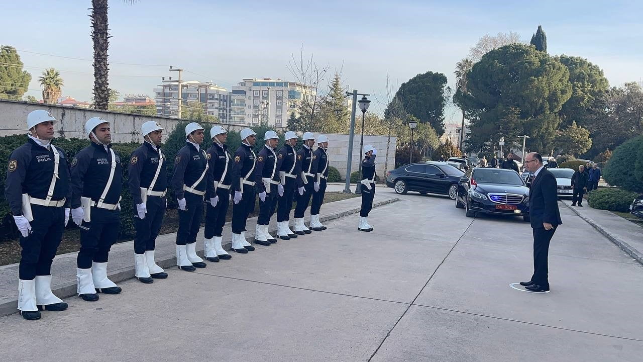 CUMHURBAŞKANLIĞI KARARNAMESİ İLE GİRESUN VALİLİĞİ GÖREVİNDEN OSMANİYE VALİLİĞİ'NE ATANAN VALİ...