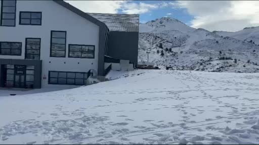 Denizli Nikfer Kayak Merkezi'nde yoğunluk erken başladı