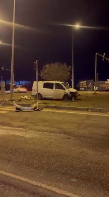 DİYARBAKIR’DA İKİ ARACIN ÇARPIŞMASI SONUCU MEYDANA GELEN TRAFİK KAZASINDA 2 KİŞİ...