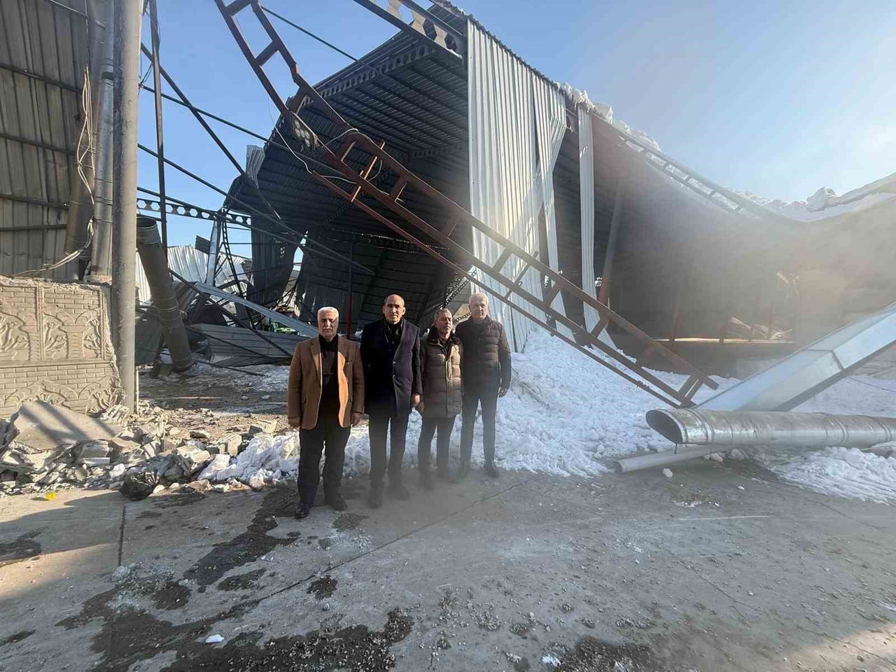 DİYARBAKIR TİCARET VE SANAYİ ODASI (DTSO) YÖNETİM KURULU BAŞKAN VEKİLİ ERDAL AVŞAR VE YÖNETİM...