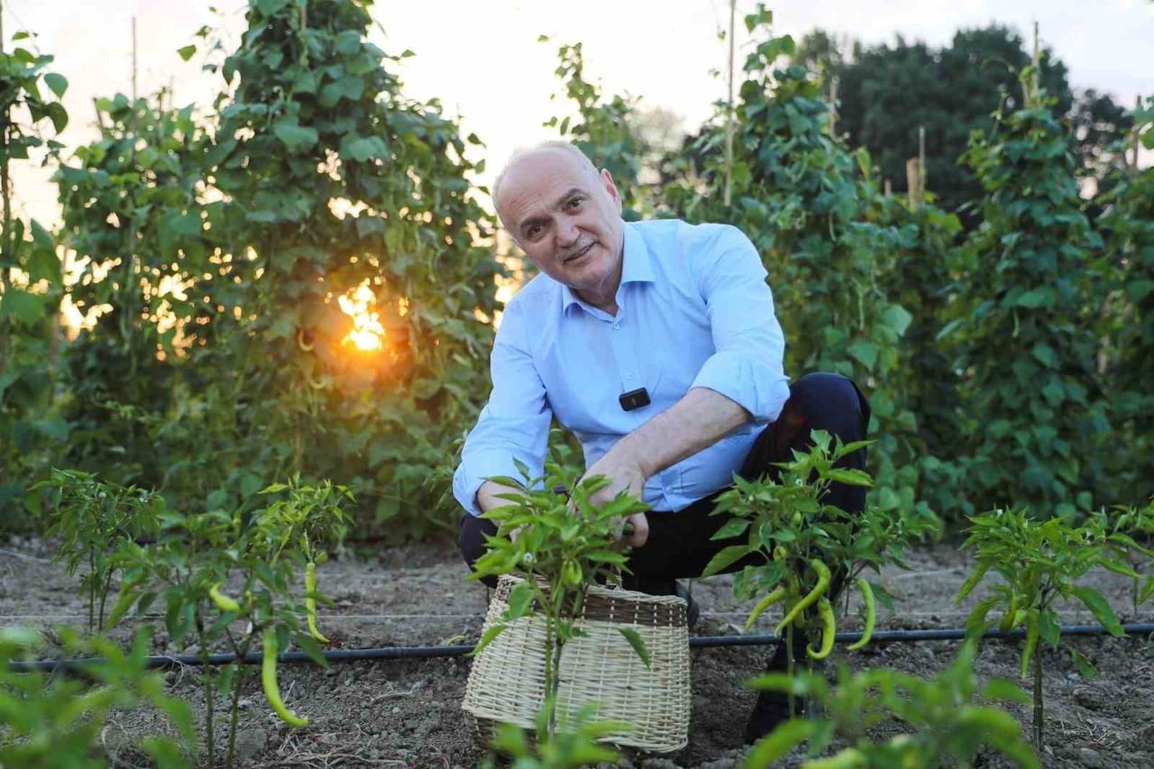 DÜZCE BELEDİYESİ ŞEHRİN GELECEĞİNE YÖN VERECEK PROJELERİNİ 2025 YILINDA ARTIRARAK SÜRDÜRDÜ. ŞEHRİ...