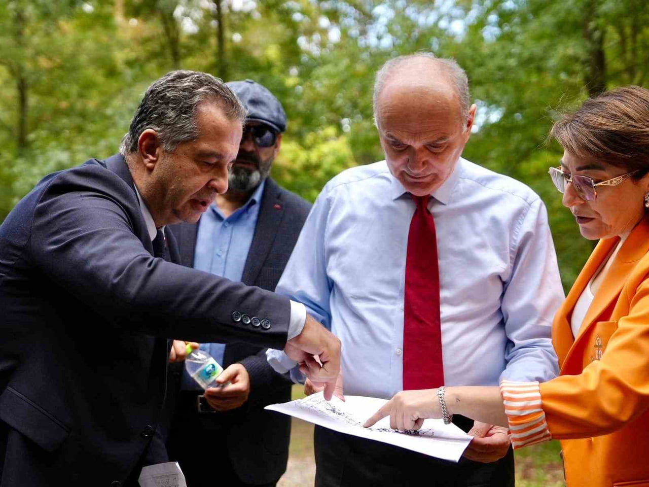 DÜZCE BELEDİYESİ ŞEHRİN GELECEĞİNE YÖN VERECEK PROJELERİNİ 2025 YILINDA ARTIRARAK SÜRDÜRDÜ. ŞEHRİ...