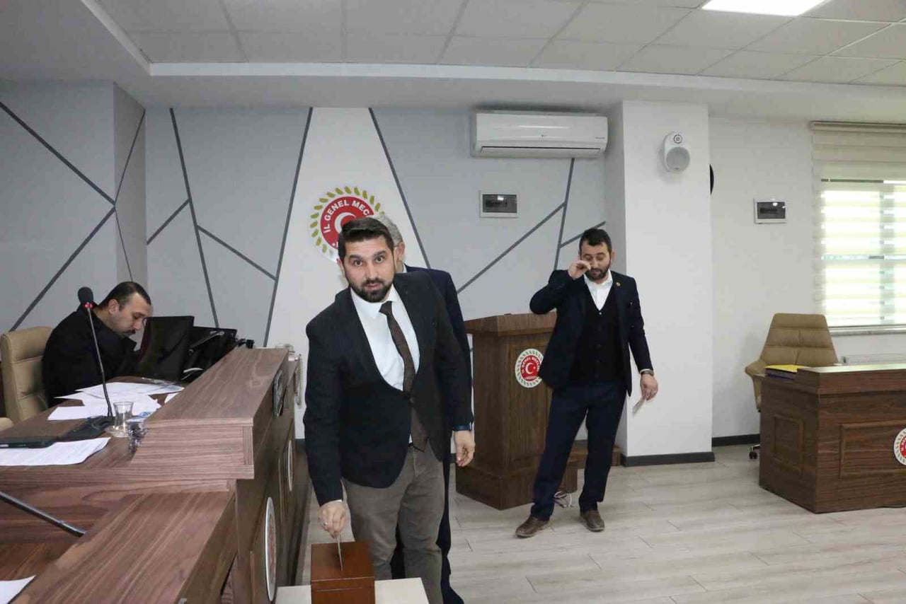 DÜZCE İL GENEL MECLİSİ (İGM) DENETİM KOMİSYONU SEÇİMİ YAPILDI.