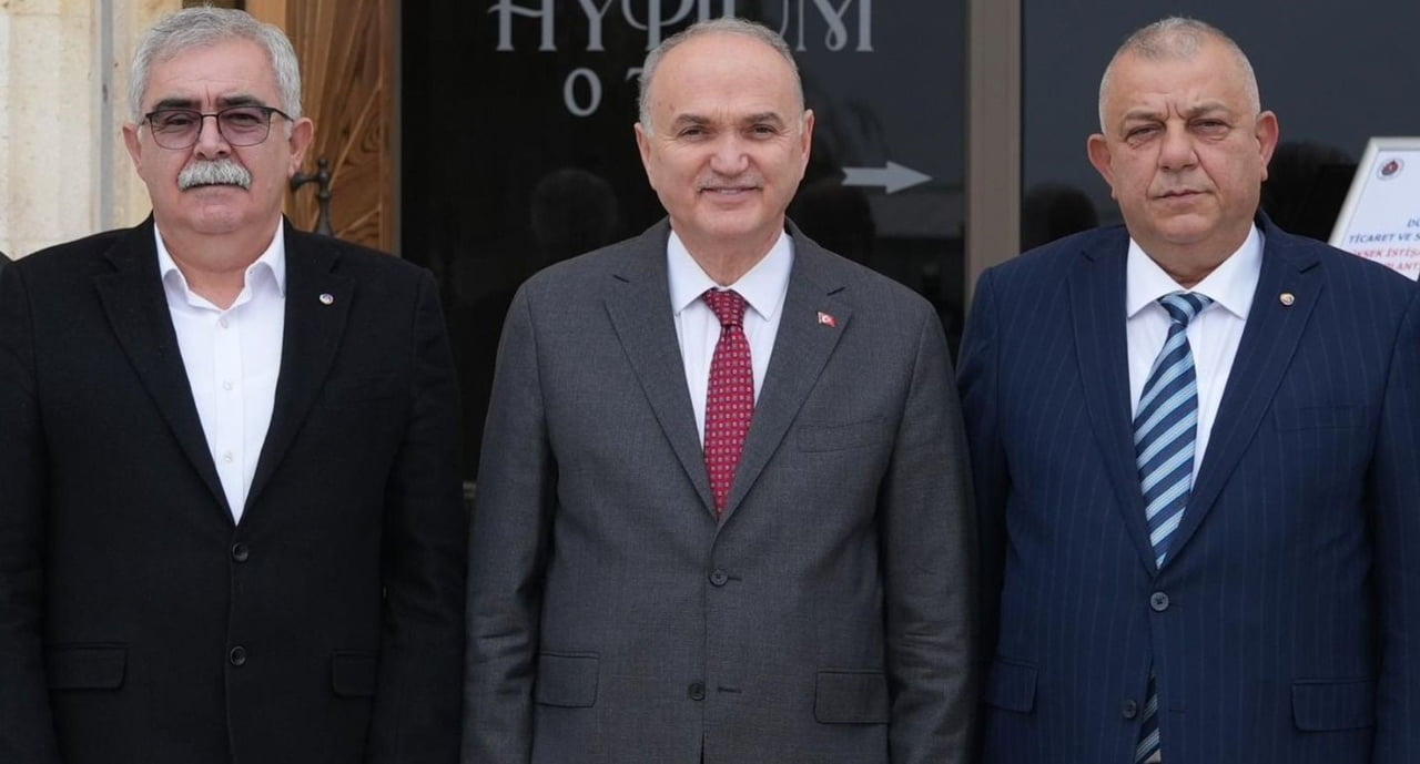 DÜZCE TİCARET VE SANAYİ ODASI (DTSO) YÖNETİM KURULU BAŞKANI ERDOĞAN BIYIK VE MECLİS BAŞKANI TANJU...