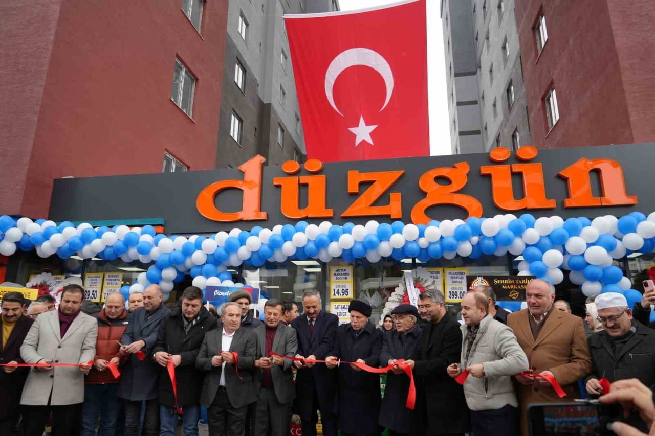 DÜZGÜN MARKETLER ZİNCİRİ 25’NCİ ŞUBESİNİ PALANDÖKEN İLÇESİ YILDIZKENT YENİ BULVAR BÖLGESİNDE...