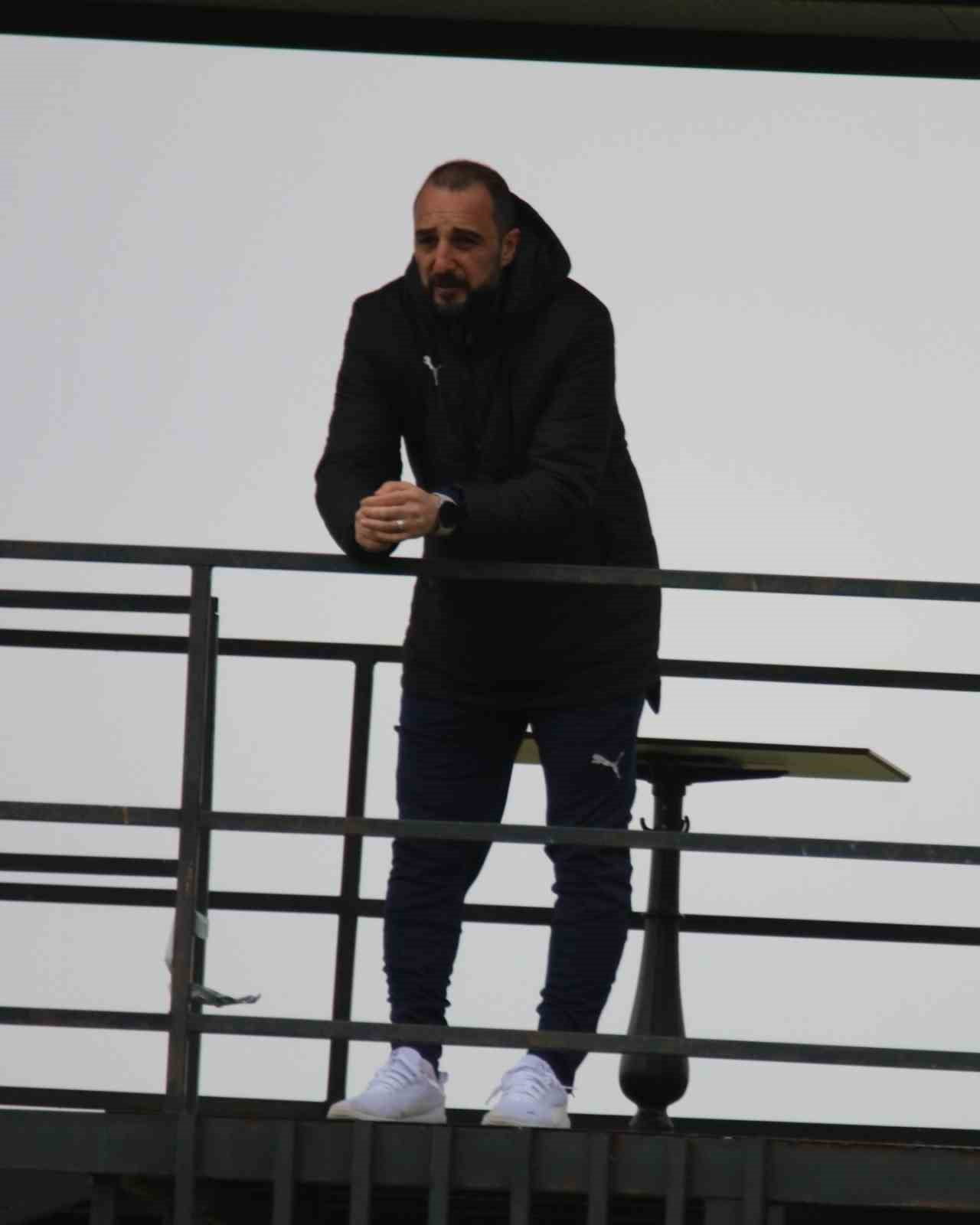 ELAZIĞSPOR TEKNİK DİREKTÖRÜ ADEM ÇAĞLAYAN