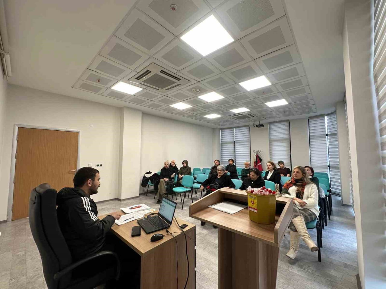 EMEKLİLERE, SAĞLIK HAYAT MERKEZİ TANITILDI