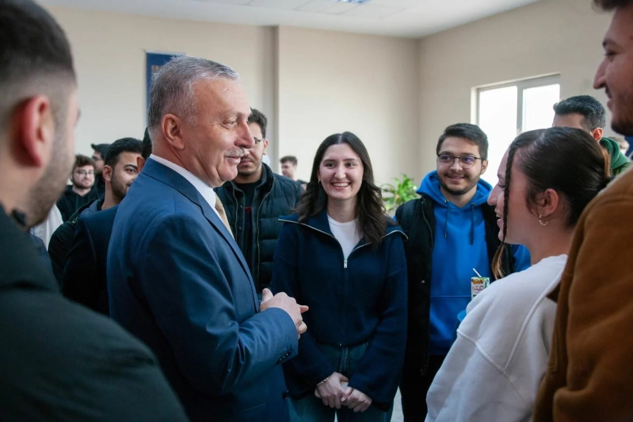 ERZİNCAN BİNALİ YILDIRIM ÜNİVERSİTESİ REKTÖRÜ PROF. DR. AKIN LEVENT, DÖNEM SONU ETKİNLİKLERİ...