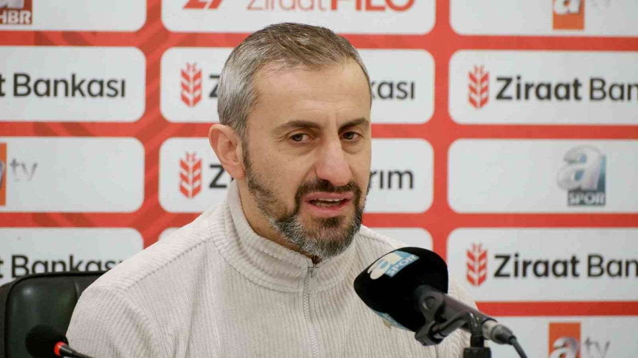 ERZURUMSPOR FK TEKNİK DİREKTÖRÜ SERKAN ÖZBALTA, ÇAYKUR RİZESPOR KARŞILAŞMASININ KENDİLERİ İÇİN...