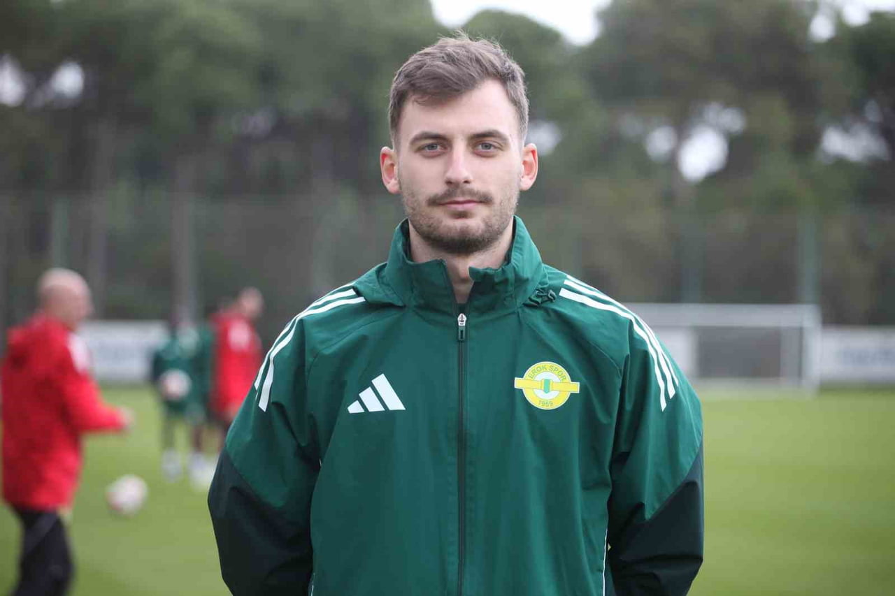 ESENLER EROKSPOR’UN SAVUNMA OYUNCUSU ERAY KORKMAZ, ŞAMPİYONLUK İÇİN KURULMUŞ BİR TAKIM OLDUKLARINI...