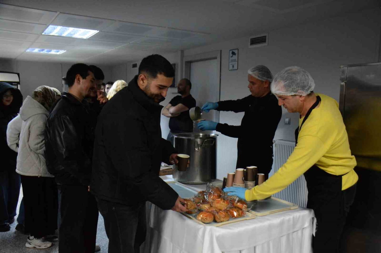 ESKİŞEHİR ANADOLU ÜNİVERSİTESİ'NDE 2025-2026 EĞİTİM ÖĞRETİM YILI GÜZ DÖNEMİ FİNAL SINAVLARI...