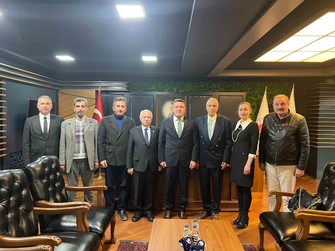 ESKİŞEHİR’DE ‘UZLAŞTIRMACILAR’, ESKİŞEHİR CUMHURİYET BAŞSAVCISI ÜZEYİR KARAKÜLAH’A SAHADA...