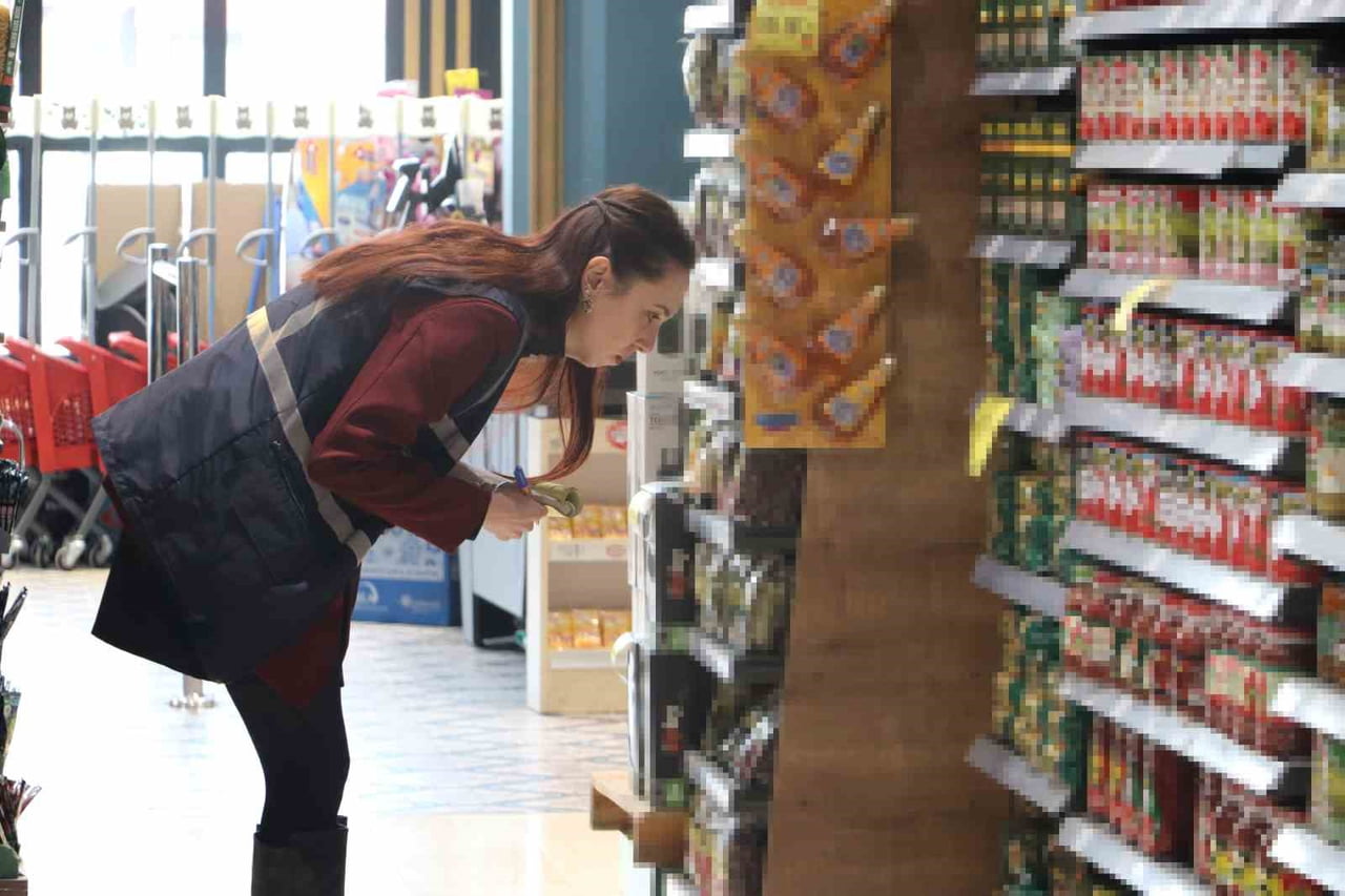 ESKİŞEHİR TİCARET İL MÜDÜRLÜĞÜ EKİPLERİ, YAKLAŞAN RAMAZAN AYI ÖNCESİNDE FAHİŞ FİYAT ARTIŞLARI VE...