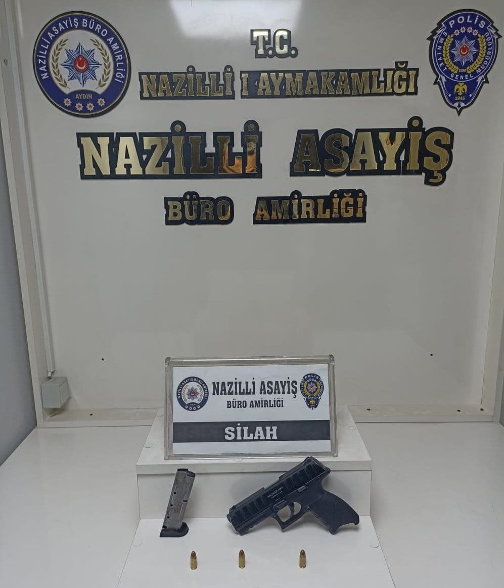 EVİ KURŞUNLAYAN İKİ ŞAHIS YAKALANDI