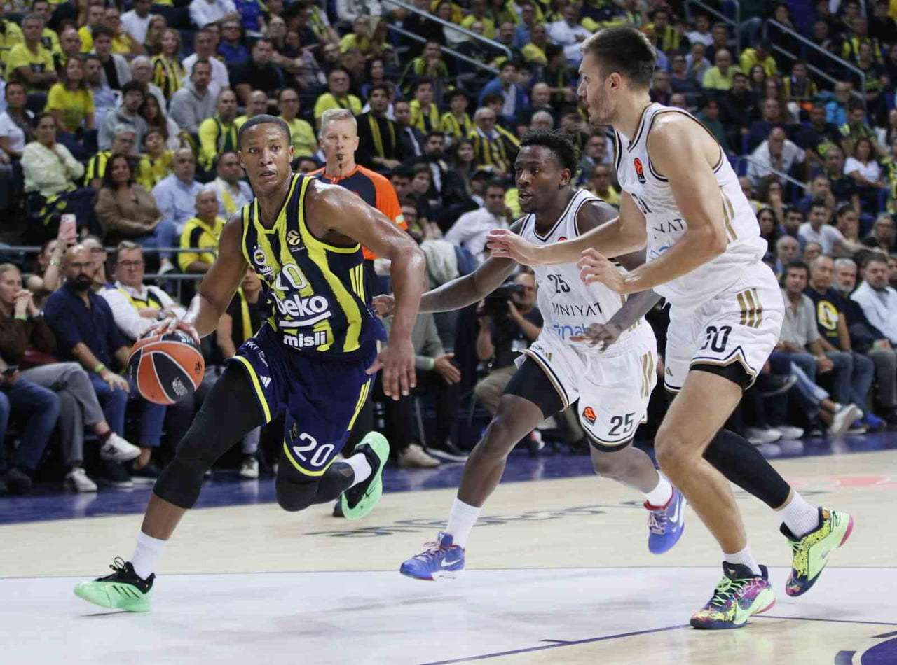 FENERBAHÇE ERKEK BASKETBOL TAKIMI, EUROLEAGUE'İN 21. HAFTASINDA YARIN DUBAİ BASKETBOL'A KONUK...