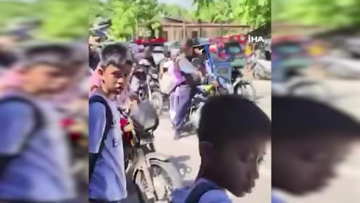 Filipinler'de Mindanao Adası'ndaki Davao Oriental bölgesinde bulunan Manay kıyılarına yaklaşık 58...