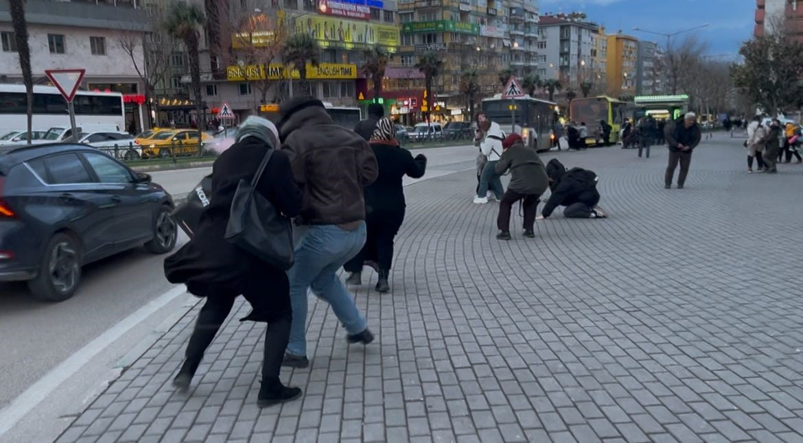 FIRTINADA UÇMAMAK İÇİN YERLERE BÖYLE YATTILAR