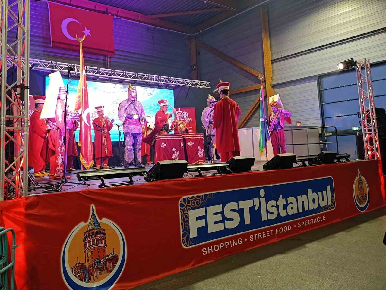 FRANSA'NIN BAŞKENTİ PARİS'TE 01-04 OCAK 2026 TARİHLERİ ARASINDA DÜZENLENEN ANADOLU TÜRK KÜLTÜR...