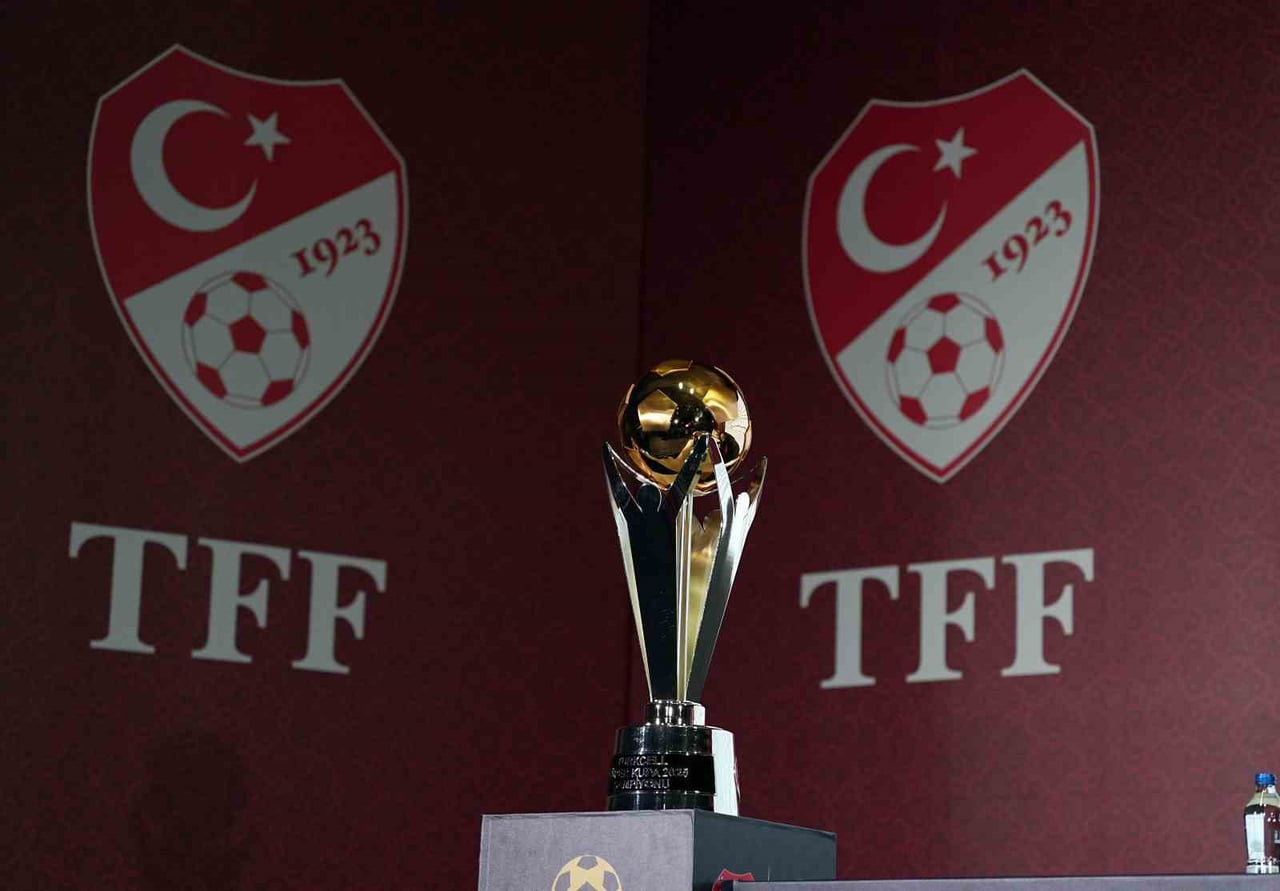 GALATASARAY KAPTANI MAURO ICARDİ, TURKCELL SÜPER KUPA'NIN HEM KULÜP HEM DE TARAFTAR İÇİN ÖNEMLİ...