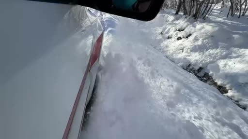 Giresun UMKE, kar nedeniyle ulaşılamayan köyde hastaya umut oldu