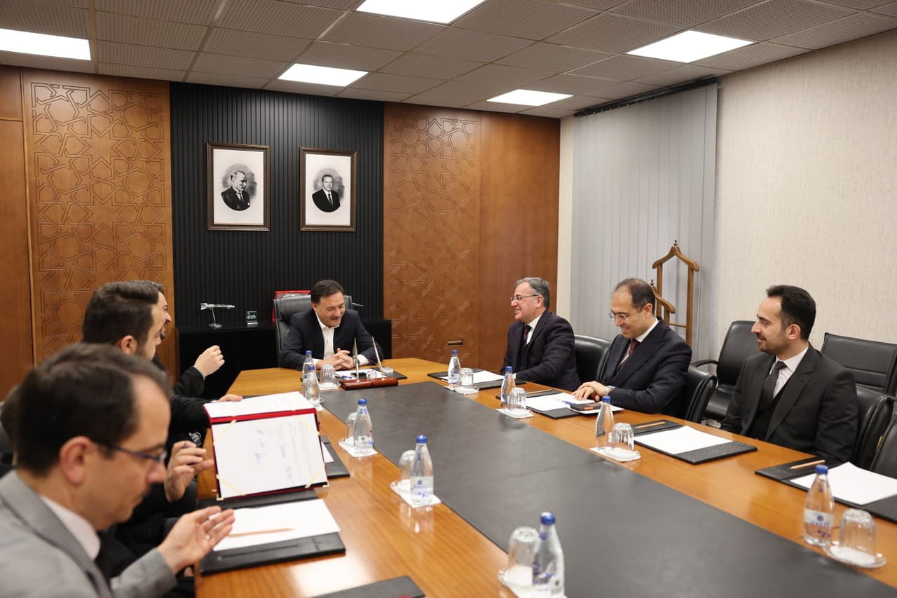 HACILAR BELEDİYE BAŞKANI BİLAL ÖZDOĞAN; İLÇENİN SAĞLIK ALTYAPISINI GÜÇLENDİRECEK PROJELER ARASINDA...