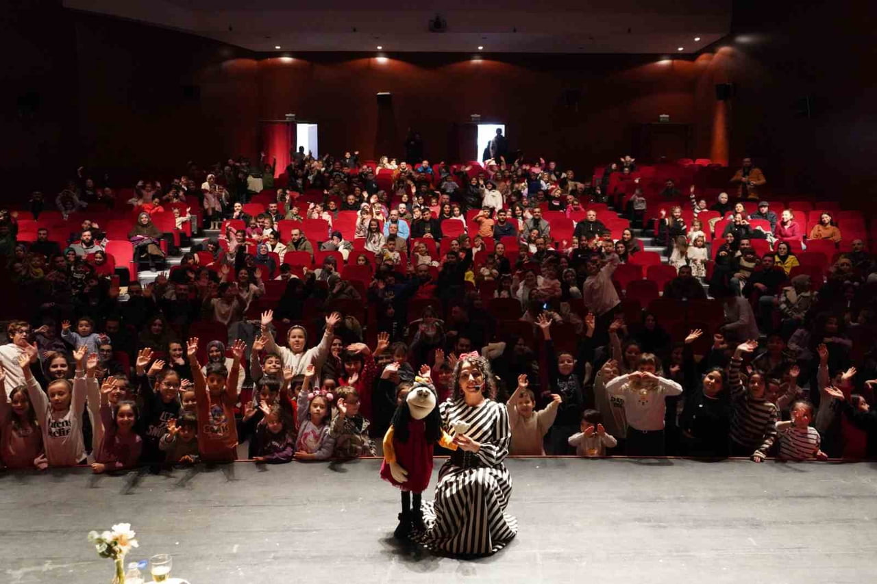 HAFTA SONU ÇOCUKLAR İÇİN EĞLENCELİ GEÇTİ