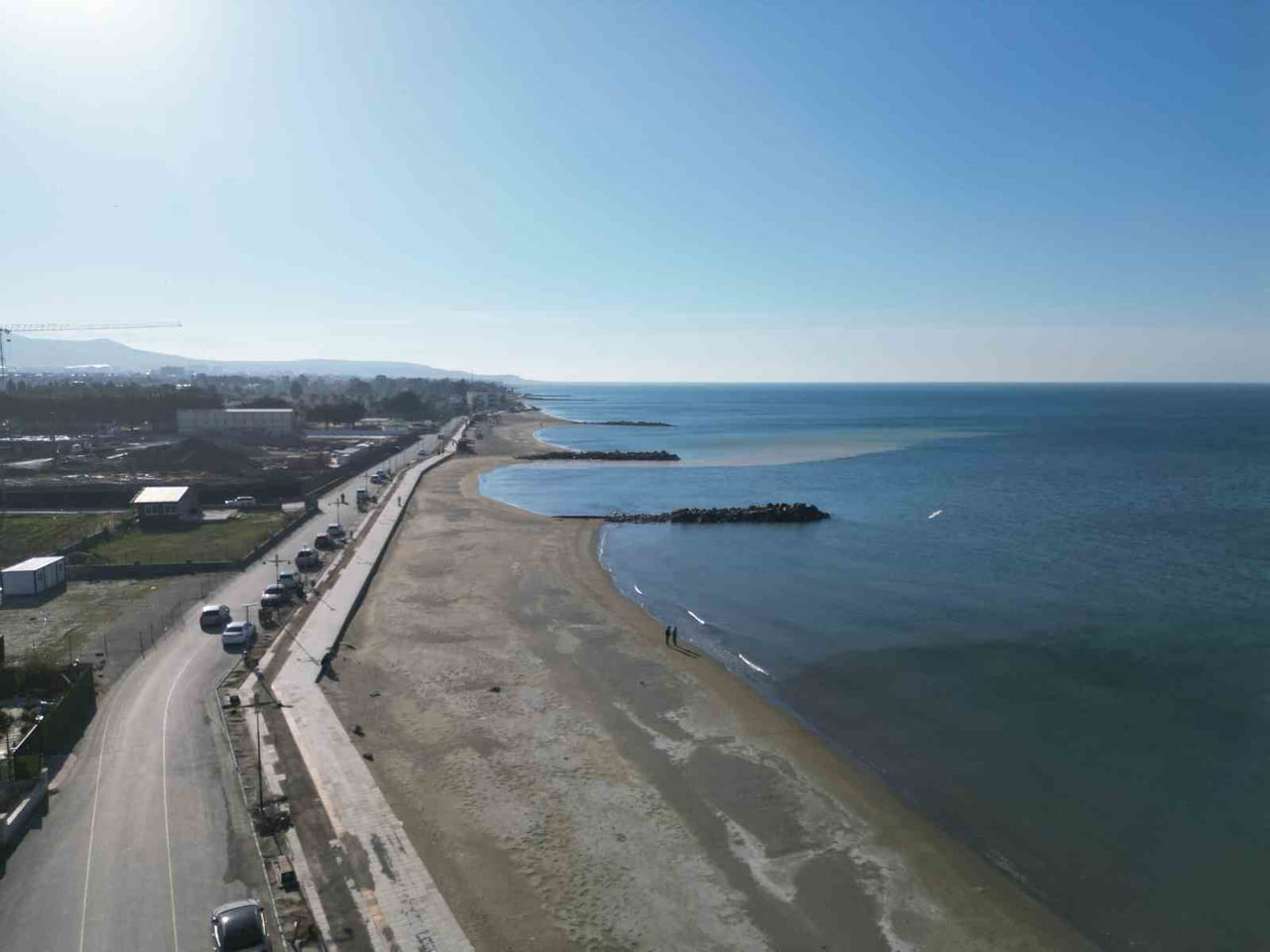 HATAY'IN ARSUZ İLÇESİNDE DENİZDE YAŞANAN 10 METRELİK ÇEKİLME VATANDAŞLARDA TEDİRGİNLİĞE YOL AÇTI....