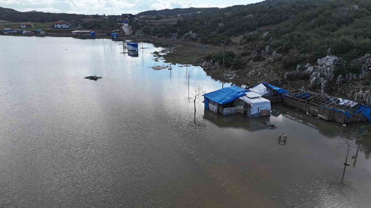 HATAY’DA YAZ AYLARINDA MERA OLARAK KULLANILAN VE KIŞ AYLARINDA SU TUTAN BEREKETİN SİMGESİ...