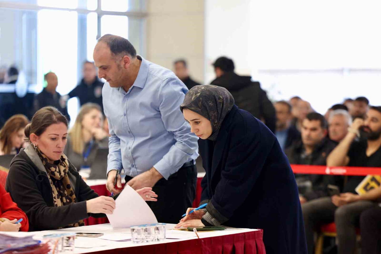 İSTANBUL'DA HAYATA GEÇİRİLEN "UYGULAMA BAZLI TAKSİ" MODELİNDE 6'NCI İHALE TAMAMLANDI.