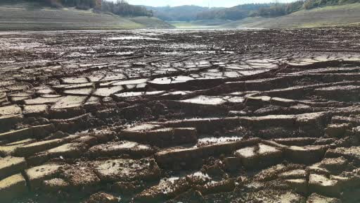 İstanbul'da kar yağışının ardından barajlardaki doluluk oranı son 10 yılın en düşük seviyesi...