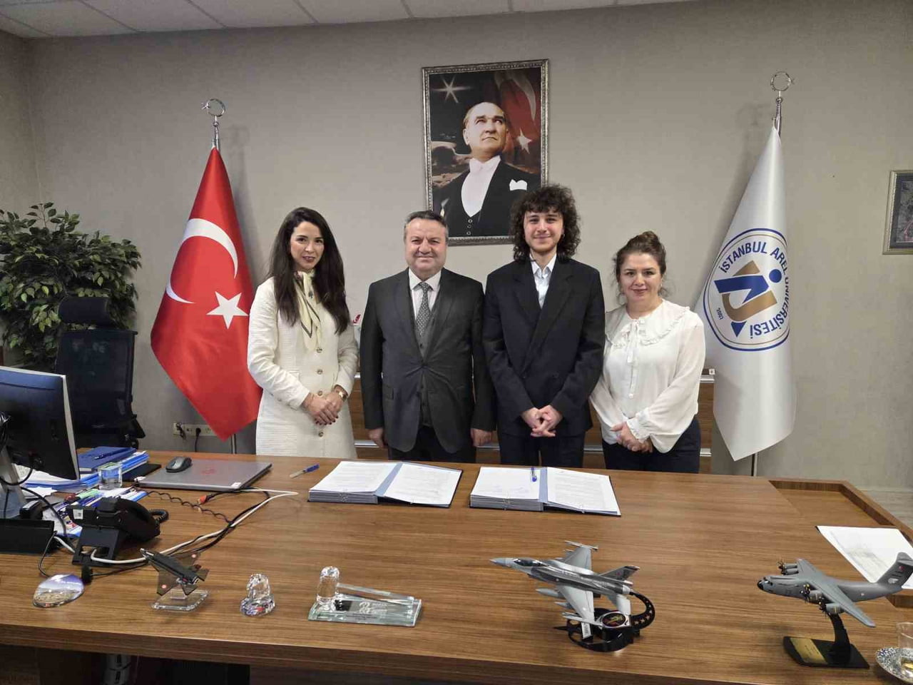 İSTANBUL AREL ÜNİVERSİTESİ, HAVACILIK VE UZAY SEKTÖRÜNÜN GELECEĞİNİ ŞEKİLLENDİRMEK VE...