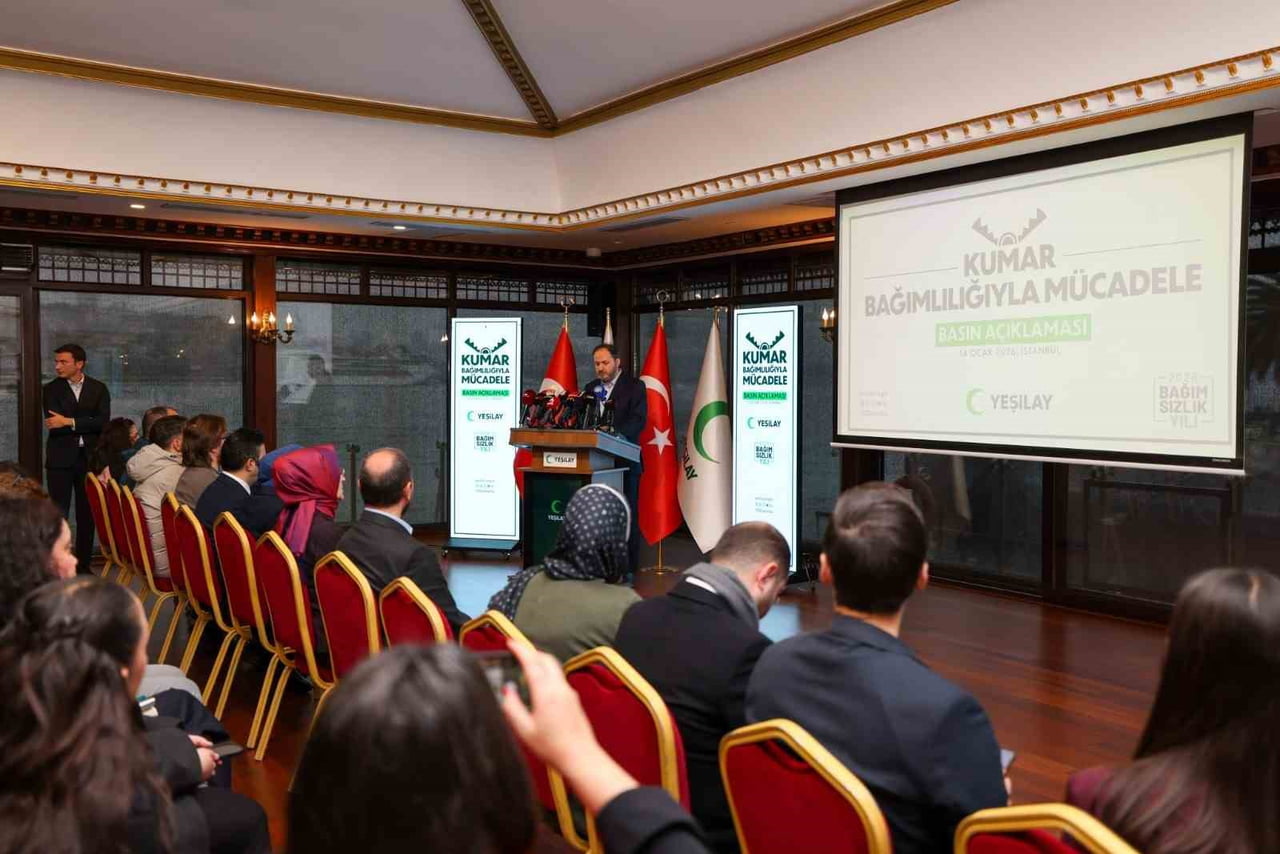 İSTANBUL YEŞİLAY GENEL MERKEZİ'NDE BULUNAN CAMLI KÖŞK'TE KUMAR BAĞIMLILIĞI SORUNU VE ÇÖZÜMLERİNİN...