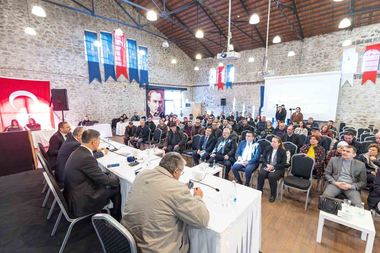 İZMİR BÜYÜKŞEHİR BELEDİYE BAŞKANI DR. CEMİL TUGAY’IN, İZMİR TARIMINI KOOPERATİFLERLE GÜÇLENDİRMEK...