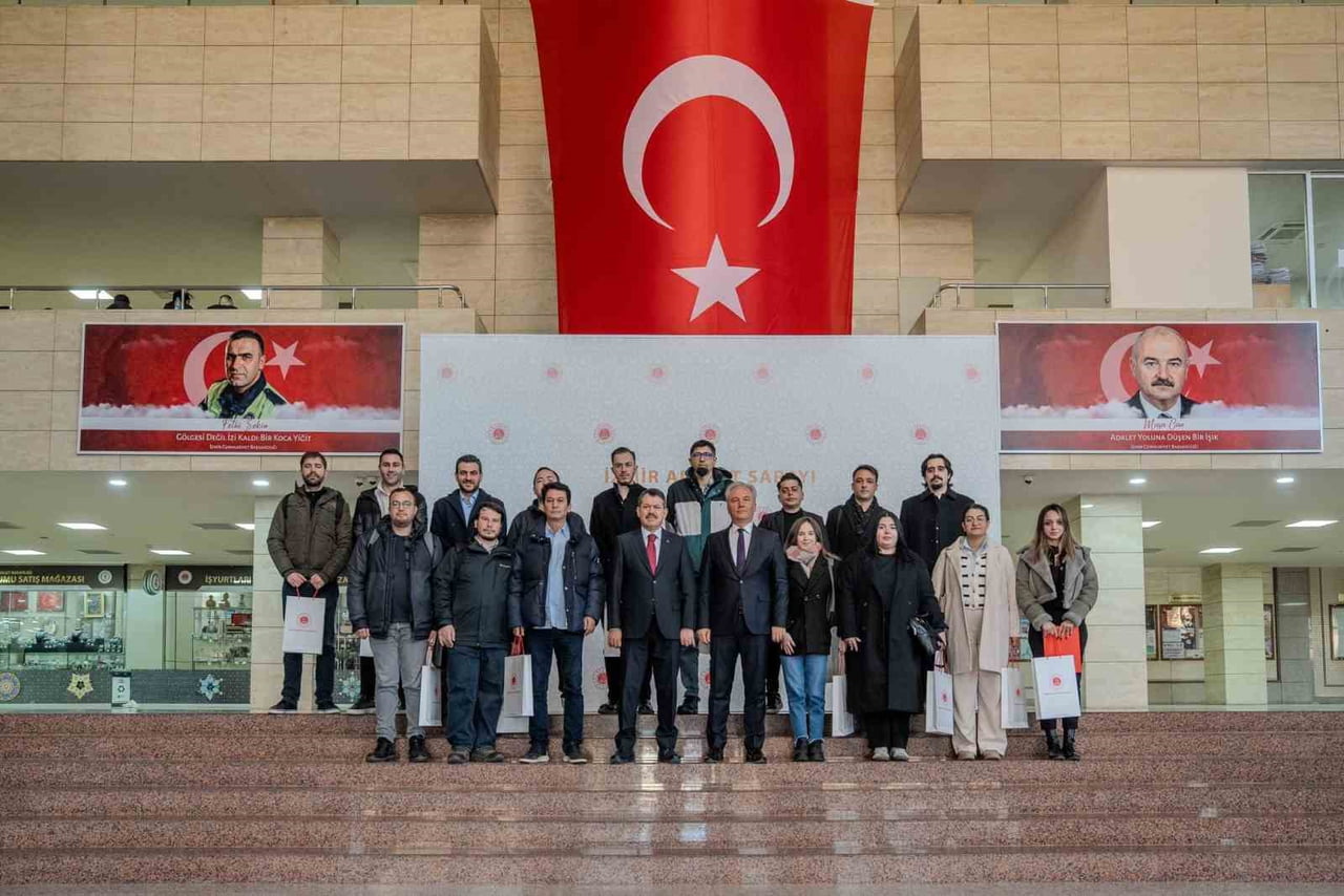 İZMİR CUMHURİYET BAŞSAVCILIĞI, 2025 YILINA AİT ADLİ İSTATİSTİKLERİ VE YÜRÜTÜLEN SORUŞTURMALARA...