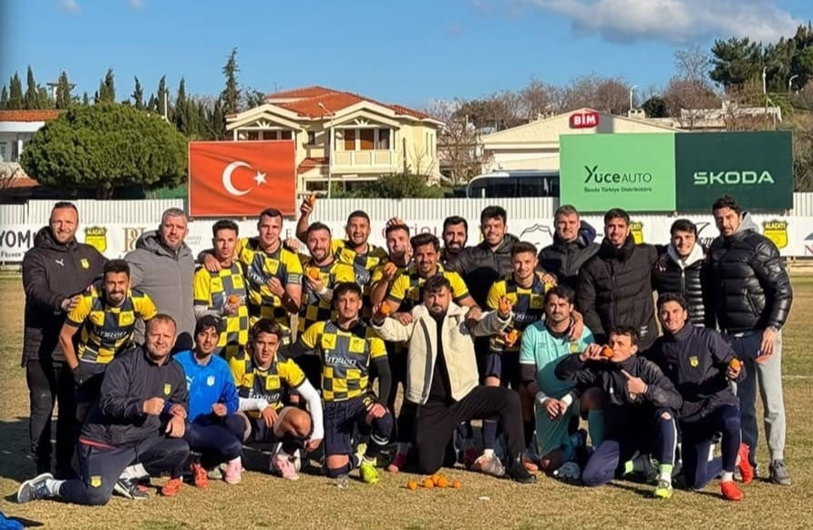 İZMİR SÜPER AMATÖR LİG E GRUBU’NDA MÜCADELE EDEN İMREN ALAÇATISPOR, KONUK ETTİĞİ SEFERİHİSARSPOR’U...