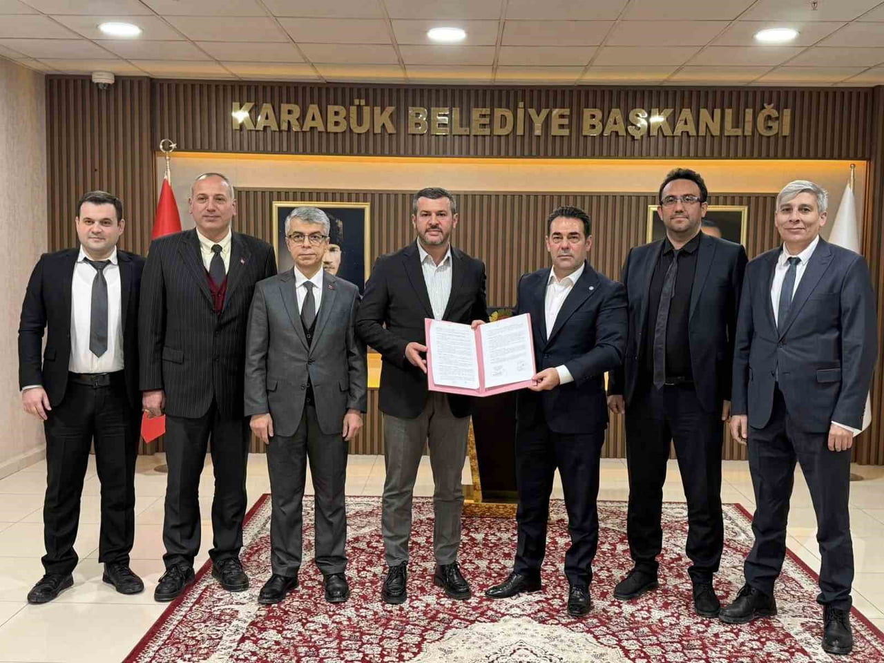 KARABÜK BELEDİYESİ İLE BELEDİYE VE ÖZEL İDARE ÇALIŞANLARI BİRLİĞİ SENDİKASI (BEM-BİR-SEN)...