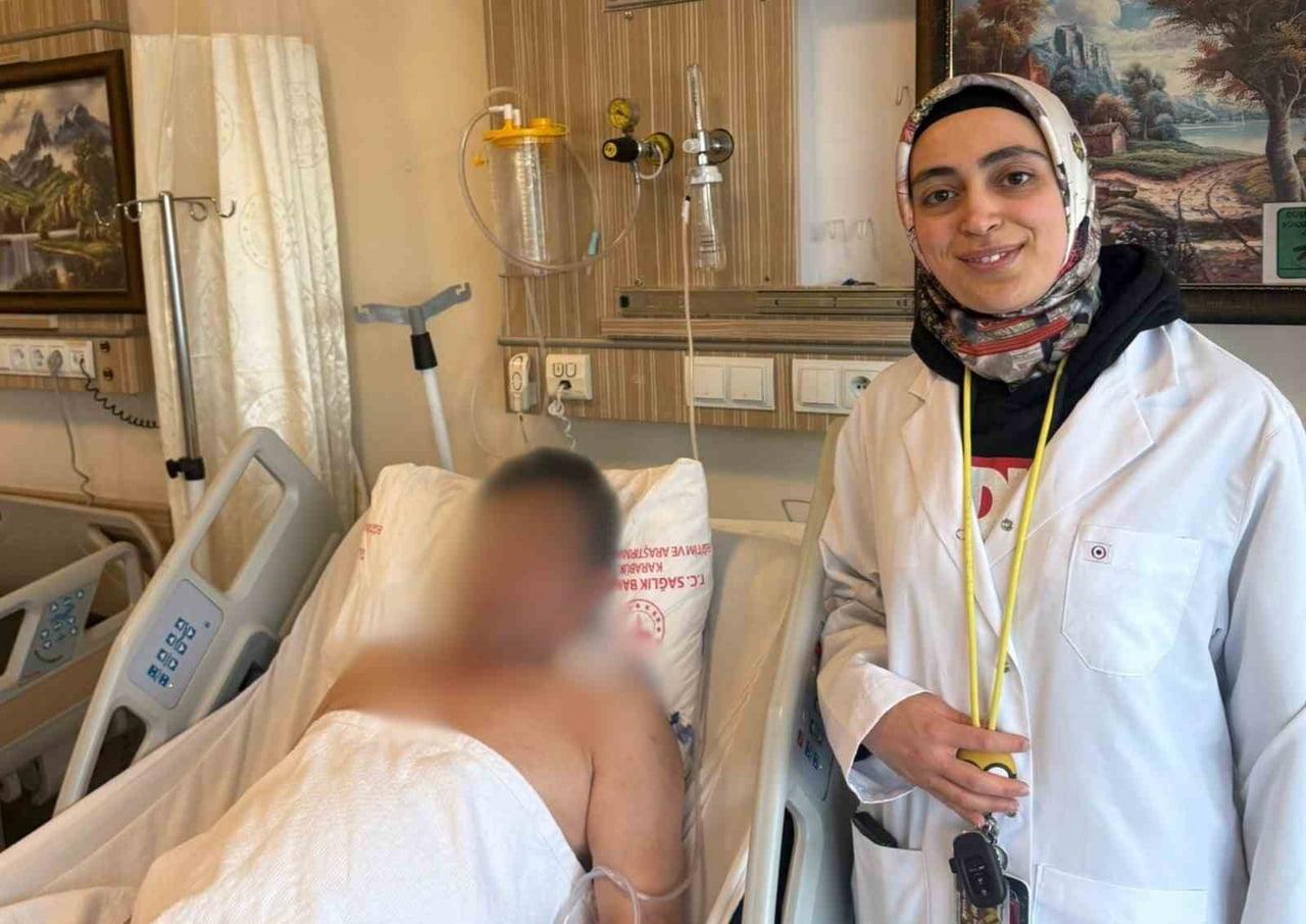 KARABÜK EĞİTİM VE ARAŞTIRMA HASTANESİ’NDE İL GENELİNDE İLK KEZ, HERHANGİ BİR KESİ YAPILMADAN...