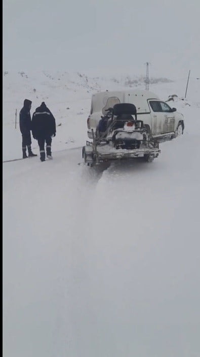 KARS’IN SOĞUĞUNDA ENERJİ MESAİSİ: ARAS EDAŞ EKİPLERİNİN SOĞUKLA İMTİHANI(KARS-İHA)